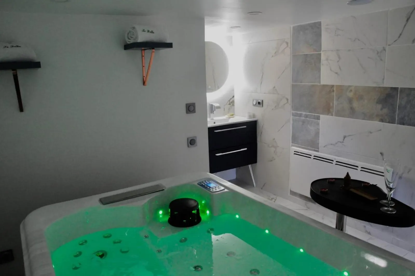Appartement Love Room Le Belka Rive-de-Gier France